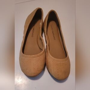 Lucky Brand Flats Never Worn Size 6.5.
